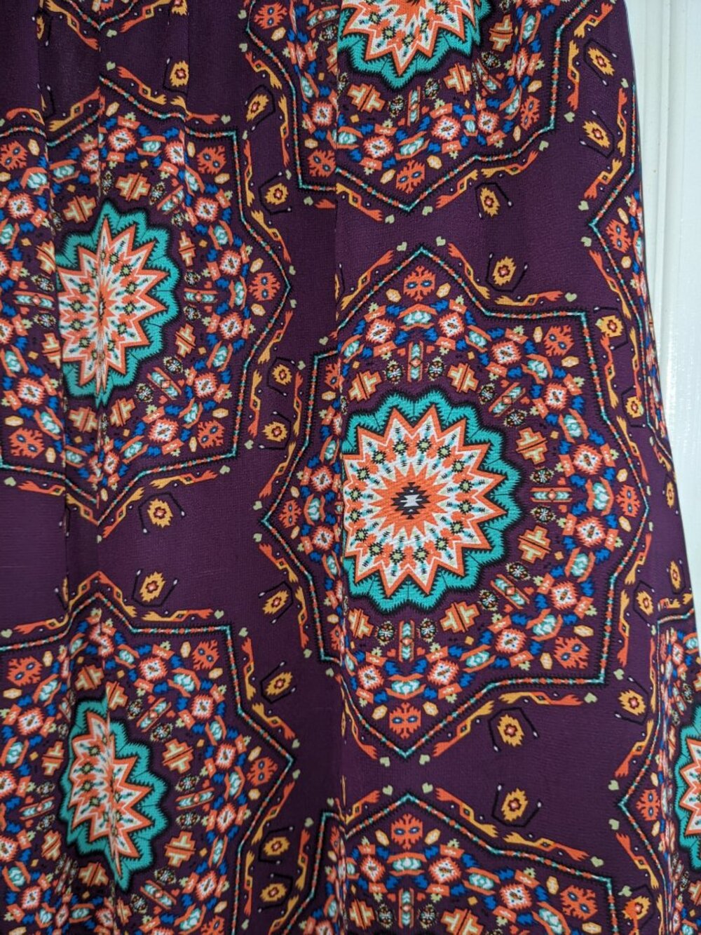LuLaRoe Lola Skirt Purple Aztec Print Sz M - Picture 4 of 6
